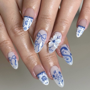 Uñas Postizas Hechas a Mano al por Mayor, Uñas Postizas Azules Francesas con Forma de Almendra <span class=keywords><strong>para</strong></span> Boda, Sets al por Mayor Hechos a Mano - Product Image 3