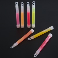 Benutzer definierte 6in Leuchtstäbe für Halloween Chinesische Neujahrs partys-LED Bunte Blinklichter für Raves Light Sabre Mountaineer ing