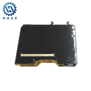 Módulo controlador de sistema industrial de 16 salidas digitales de <span class=keywords><strong>Om</strong></span>-ron Plc original de Marca en Stock - Product Image 3