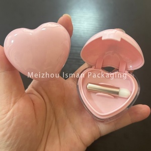 ISMAN Luxury 6g Boîte de blush rose double couche en forme de cœur, conteneur pour masque à lèvres avec pinceau, couvercle à clapet en plastique, vente en gros, marque privée - Product Image 6