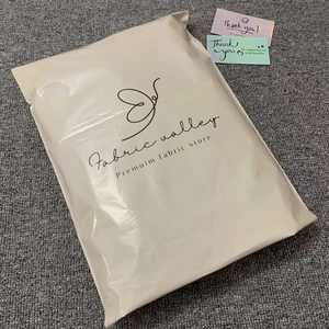 Emballage personnalisé avec logo, emballage, colis, polyéthylène, courrier, pochette poly, sacs d'expédition, sacs en plastique - Product Image 1