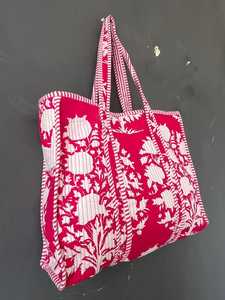 Sac de transport matelassé en coton, lavable, motifs imprimés à la main traditionnels, sac à bandoulière pour voyage et shopping - Product Image 4