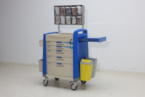 Système d'accès rapide pour l'anesthésie, plateaux pharmaceutiques ABS réglables en hauteur, efficacité chirurgicale moderne pour hôpitaux, commodité pour les hôtels, les écoles et les salles à manger - Product Image 3