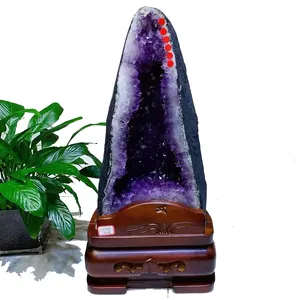 थोक प्राकृतिक नीलम Geode क्रिस्टल घर कार्यालय आभूषण बिक्री के लिए सजावटी नीलम Geode