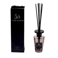 Diffuseur de parfum d'ambiance de luxe Mescente en verre avec bâtonnets en rotin et huiles essentielles liquides