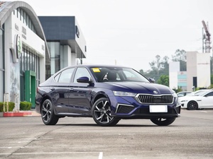 Bon <span class=keywords><strong>prix</strong></span> pour <span class=keywords><strong>Skoda</strong></span> <span class=keywords><strong>Octavia</strong></span> PRO 2025 TSI280 Luxury Edition Toit ouvrant Marchandises en stock Voiture au port Vente à chaud - Product Image 3