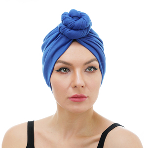 Bandeau pour femmes, turban noué uni, bonnet doux pré-noué, bandeaux plissés - Product Image 3