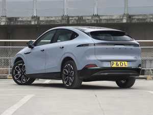 XPENG G6 Quiet Mobile Space EV 580KM <span class=keywords><strong>Coches</strong></span> Eléctricos Usados <span class=keywords><strong>de</strong></span> China Título Limpio Bajo Kilometraje Se Mantiene Silencioso a la Velocidad - Product Image 4