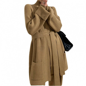 Nuevo diseño de cuello alto pulóver de punto cárdigan de manga larga pantalones de pierna ancha 3 conjuntos de suéter de mujer elegante suéter de mujer - Product Image 1