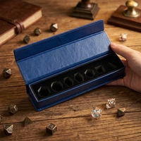 Étui de rangement pour dés en cuir PU, boîte rigide pour dés de D&D avec insert en mousse, organisateur de dés portable pour jeux de rôle et jeux de table