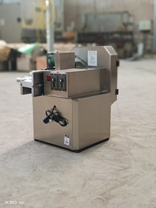 Machine à <span class=keywords><strong>couper</strong></span> les légumes <span class=keywords><strong>pour</strong></span> restaurant / Machine électrique multifonctionnelle <span class=keywords><strong>en</strong></span> acier inoxydable <span class=keywords><strong>pour</strong></span> légumes - Product Image 4