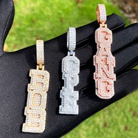 Pendentif Prénom Vertical Personnalisé Double Couche Lettres Gravées en Argent Sterling 925 avec Moissanite VVS Effet Givré – Collier Lettre
