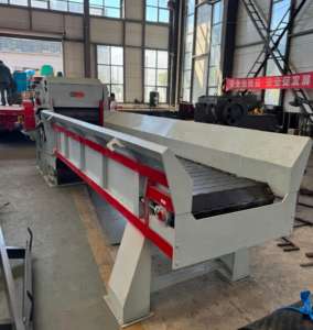 Grande Trituratore di Legno che Converte Impianti di Lavorazione del Legno in Piccole Trucioli e li Invia a Centrali Elettriche e Cartiere - Product Image 5