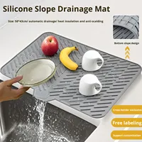 Grand tapis de séchage rectangulaire en silicone isolé, égouttoir incliné pour vaisselle, plateau de drainage d'eau, drainage minimaliste et moderne pour la vaisselle