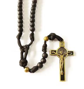 도매 파라코드 종교 묵주 튼튼한 나무 구슬 가톨릭 묵주 목걸이 십자가 남성용 - Product Image 4