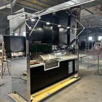 Prefabrik 304 Paslanmaz Çelik Modüler Çevre Dostu Modern Hava Koşullarına Dayanıklı Dış Mekan Mutfak Dolabı ve Entegre Barbekü Izgarası