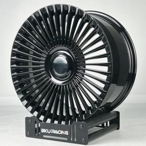 Jantes forgées Bku 5x114.3 pour <span class=keywords><strong>Tesla</strong></span> <span class=keywords><strong>Model</strong></span> 3 Performance <span class=keywords><strong>Model</strong></span> <span class=keywords><strong>Y</strong></span> S X 19 20 21 22 pouces, jantes en alliage multi-rayons noir brillant - Product Image 3