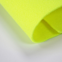 Personnalisé 100% Polyester Balle De Tennis Feutre Tissu 230gsm-580gsm Épais Aiguille Perforé Étanche Respirant Dot 2mm-3mm D'épaisseur