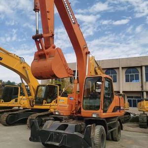 Maquinaria de servicio pesado Doosan Excavadora hidráulica de ruedas a la venta en stock Usado en excelentes condiciones con motor de núcleo - Product Image 3