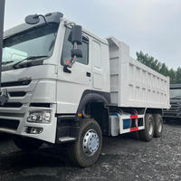 Nouveau camion lourd HOWO 6x4 avec revêtement moteur à faible friction, direction à gauche, caméra arrière, économie de carburant de 3 à 5 %, camion benne à vendre
