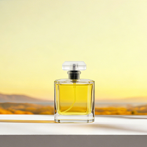 Eau de Parfum Unisex Premium de 100 ml – Elegante Botella Cuadrada de Vidrio, Aroma Floral Duradero, Portátil para Uso Diario o para Regalo - Product Image 6