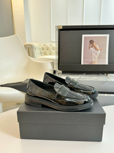 Mocassins noirs minimalistes en cuir véritable imperméables à semelle épaisse pour femmes, semelle extérieure en caoutchouc antidérapante, chaussures polyvalentes - Product Image 2