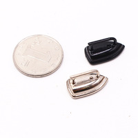 Accessoires de maison de poupée miniatures DIY de haute qualité : Meubles traditionnels miniatures, planche à repasser en métal et en bois, modèle de jouet