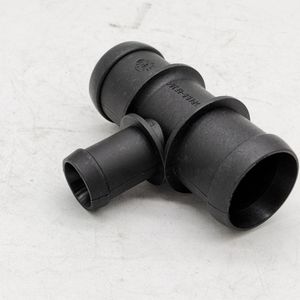 Conector de Manguera de Calefacción N90692901 para W Beetle Passat CC EOS <span class=keywords><strong>AUDI</strong></span> A3 S3 <span class=keywords><strong>A4</strong></span> 1.8T 2.0T 1K0121049 1K0122051 8193512 93512 421850089 - Product Image 3