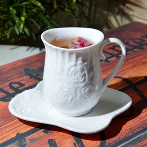 创意耐用陶瓷咖啡杯套装，玫瑰压花餐具瓷制咖啡茶杯和茶碟