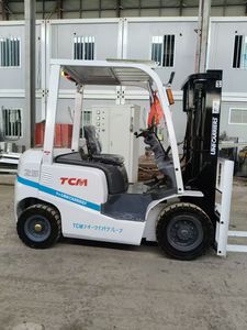מלגזה דיזל משומשת מקורית <span class=keywords><strong>TCM</strong></span> 2.5 טון, עם מנוע חזק, 90% חדשה, גובה הרמה של 3 מטרים - Product Image 1