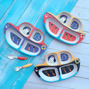 Set di Utensili Sicuri per Bambini, Piatto Diviso con Motivo Aereo e Cucchiaio per Alimenti Supplementari - Product Image 3