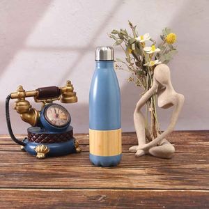 Gobelet en acier inoxydable avec un design moderne, capacité de 500 ml et isolation sous vide - Product Image 2
