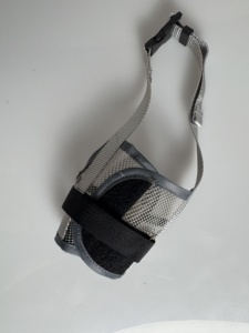 부드러운 에어 메쉬가 있는 개 입마개 - Product Image 5