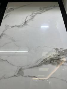 Carrelage en pierre de luxe moderne 600x1200 classique blanc doré glaçure pour KTV hôtel chez l'habitant magasin de vêtements espaces de travail - Product Image 4