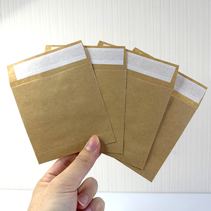 <span class=keywords><strong>Pas</strong></span> <span class=keywords><strong>Cher</strong></span> Vente <span class=keywords><strong>en</strong></span> <span class=keywords><strong>Gros</strong></span> Pcs Classique Brun Kraft Enveloppes Emballage Avec Facile À Déchirer Bande Enveloppes Emballage Personnalisé Petite Mini Graine - Product Image 1