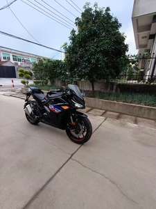 Motocyclettes d'occasion Little Ninja RR450, moto sportive urbaine haute performance pour la conduite sur route, moto sportive d'occasion à grande capacité - Product Image 1