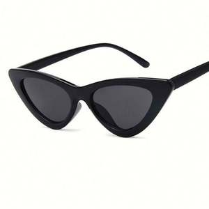 Lunettes de soleil tendance 2019 pour femme : style sexy, vintage, rétro, ovales, triangulaires et œil de chat - Product Image 4