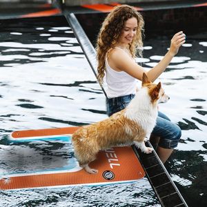 แผ่นลอยน้ำสำหรับสัตว์เลี้ยงแบบเป่าลม 147x94x15 ซม. EVA กันลื่น สำหรับสุนัข ว่ายน้ำได้ ปรับแต่งแบรนด์ได้ - Product Image 1