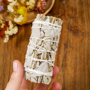 Vente en gros de bâton d'encens en bois de palo santo de sauge blanche en bois sacré péruvien pour la méditation de yoga - Product Image 5