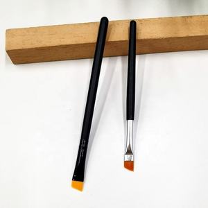 Pequeño ángulo de corte cepillo vegano naranja sintético plana ángulo delineador de ojos cepillo de cejas de precisión para cejas - Product Image 3