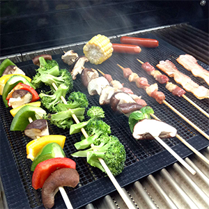แผ่นตาข่ายย่างบาร์บีคิวแบบไม่ติดกระทะ ปี 2023 ใช้ซ้ำได้ - Product Image 4