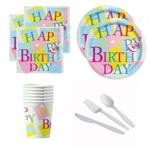 Assiette <span class=keywords><strong>en</strong></span> papier jetable écologique vaisselle <span class=keywords><strong>en</strong></span> <span class=keywords><strong>carton</strong></span> ensemble <span class=keywords><strong>de</strong></span> vaisselle compostable personnalisée pour mariage tasses <span class=keywords><strong>de</strong></span> fête <span class=keywords><strong>de</strong></span> Noël et d'anniversaire - Product Image 1