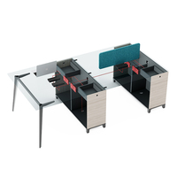 Bureau de bureau informatique au design moderne avec espace ouvert, table de bureau pour 2, 4 ou 6 personnes, bureau de direction modulaire