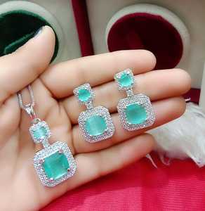 ชุดจี้เพชรแบบอเมริกันชุดงานปาร์ตี้หิน CZ เครื่องประดับดีไซน์พรีเมี่ยมทำด้วยมือสินค้าจำนวนมาก - Product Image 3