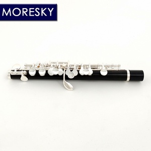 Flauta Piccolo MORESKY en Do, de Ébano/Grenadilla, Cuproníquel, Tamaño Medio, Cuerpo Plateado, Material de Ébano, MPC-163 - Product Image 6
