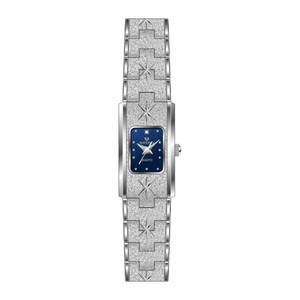 Reloj <span class=keywords><strong>de</strong></span> Cuarzo <span class=keywords><strong>de</strong></span> Lujo para <span class=keywords><strong>Mujer</strong></span> con Correa <span class=keywords><strong>de</strong></span> Latón, Diseño Único con Índice <span class=keywords><strong>de</strong></span> Diamantes en Forma <span class=keywords><strong>de</strong></span> Copo <span class=keywords><strong>de</strong></span> Nieve, Logotipo Personalizado OEM, Regalo <span class=keywords><strong>de</strong></span> Navidad - Product Image 2