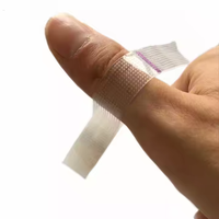 Rouleau de ruban chirurgical PE transparent de qualité médicale en gros adhésif imperméable pour le soin des plaies