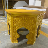 Table ronde de chevet de style indien à motif floral doré, décoration de salon, fournitures de décoration de mariage, table à gâteau