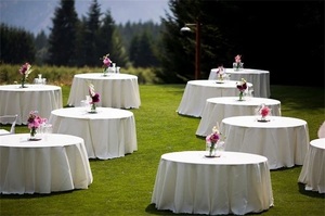 Groothandel Polyester Zwembad Ronde Witte Aangepaste Reclame Tafel Kleding Bulk Cover Doeken Bruiloft Tafelkleden Decor Voor Evenementen