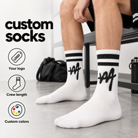Chaussettes côtelées blanches personnalisées, longueur mi-mollet, avec doubles bandes noires, logo tricoté style écrit à la main, chaussettes de sport décontractées couleur personnalisée
